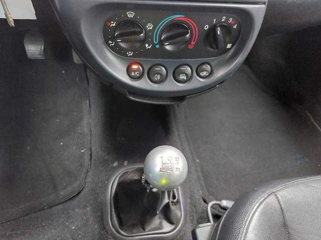 Ford streetka 1.6 first edition , 08-lx-xg - afbeelding 14 van  14