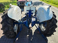 Ford super dexta oldtimer tractor - afbeelding 6 van  22