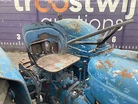 Ford super dexta tweewielaangedreven landbouwtractor - afbeelding 5 van  10
