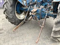 Ford super dexta tweewielaangedreven landbouwtractor - afbeelding 8 van  10