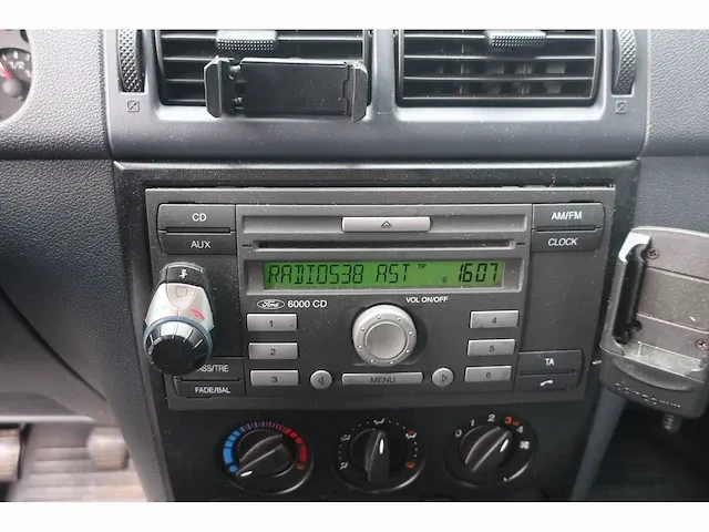 Ford t200s 1.8 tdci koelwagen, 32-vxg-3 - afbeelding 4 van  22