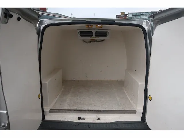 Ford t200s 1.8 tdci koelwagen, 32-vxg-3 - afbeelding 19 van  22