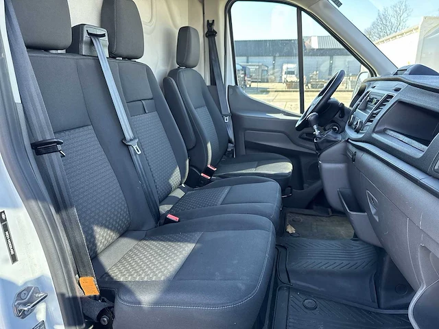 Ford transit 290 2.0 tdci l2h2 trend van | vrf-08-j - afbeelding 18 van  27
