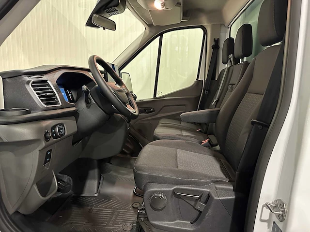 Ford transit 350 2.0 tdci l4h1 rwd bakwagen met 1000kg laadklep bpm vrij v-45-hhz - afbeelding 2 van  23