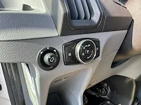 Ford transit bedrijfswagen - afbeelding 4 van  10