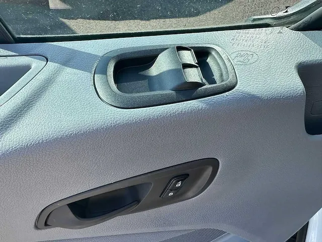 Ford transit bedrijfswagen - afbeelding 5 van  10