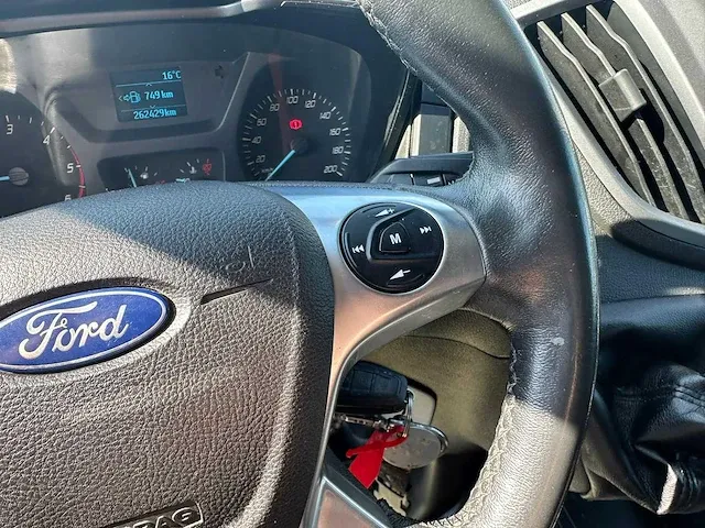 Ford transit bedrijfswagen - afbeelding 9 van  10