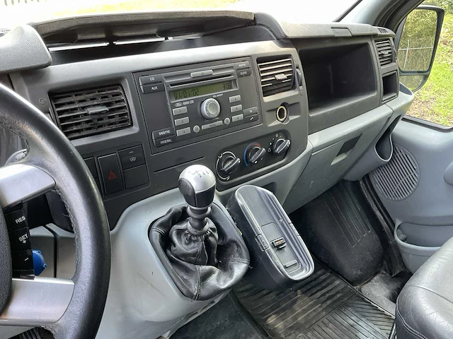 Ford transit bedrijfswagen - afbeelding 15 van  33