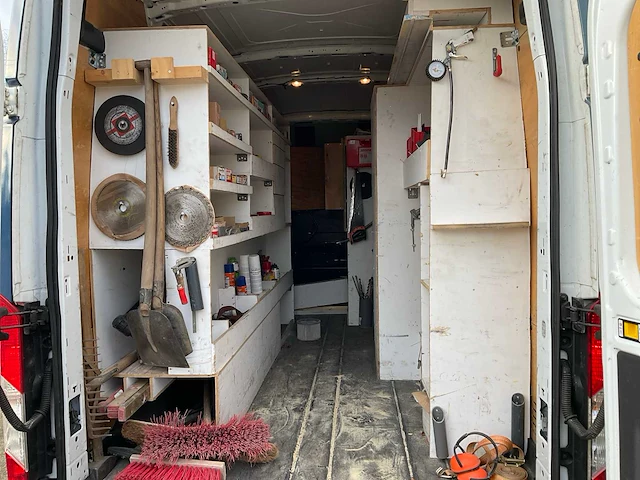 Ford transit bedrijfswagen - afbeelding 5 van  14