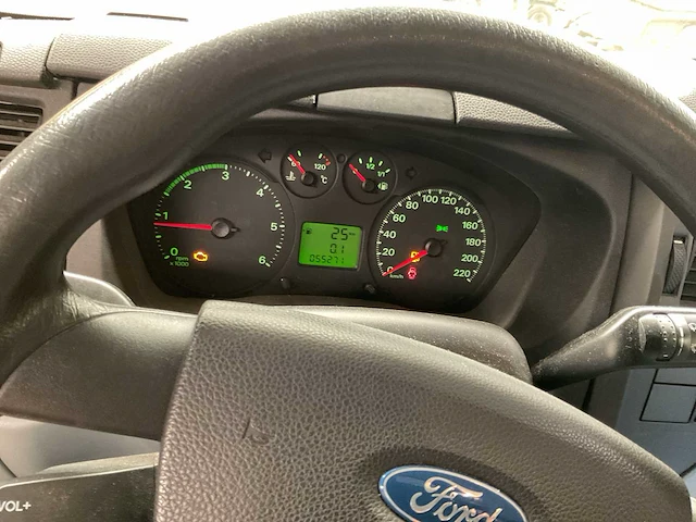 Ford transit bedrijfswagen - afbeelding 2 van  14