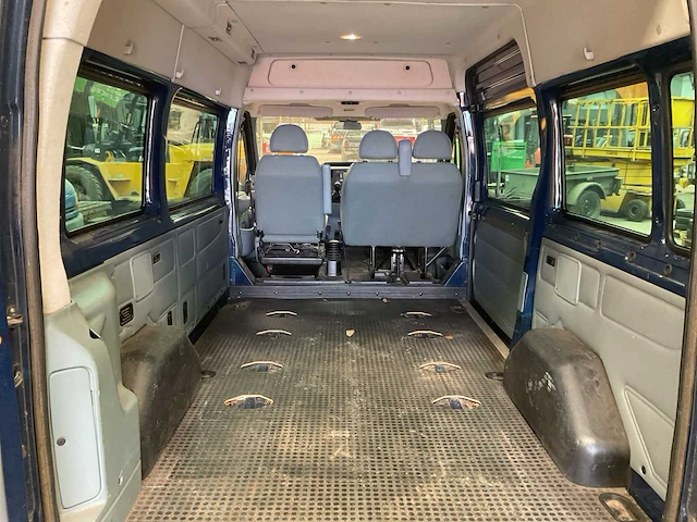 Ford transit bedrijfswagen - afbeelding 12 van  14