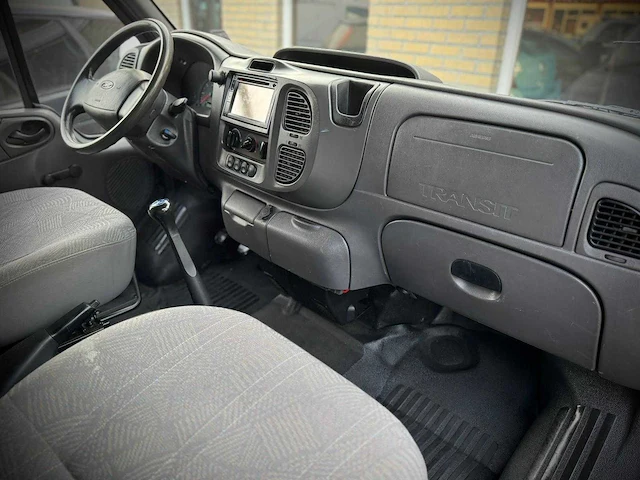 Ford transit camper 300l kampeerwagen origineel nederlands nap 25-rnj-7 - afbeelding 28 van  37
