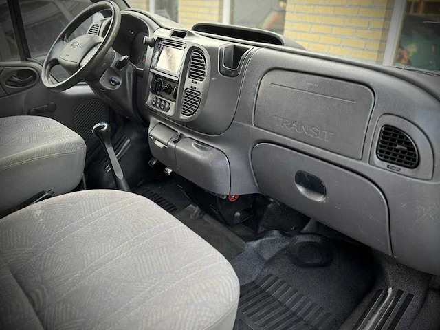 Ford transit camper 300l kampeerwagen origineel nederlands nap 25-rnj-7 - afbeelding 29 van  37