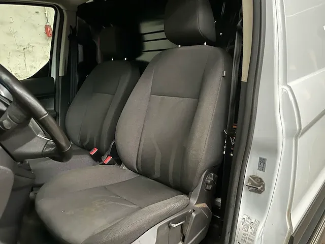 Ford transit connect 1.5 tdci ecoblue l2 trend 101pk 2017 -orig. nl-, v-614-kd - afbeelding 29 van  40