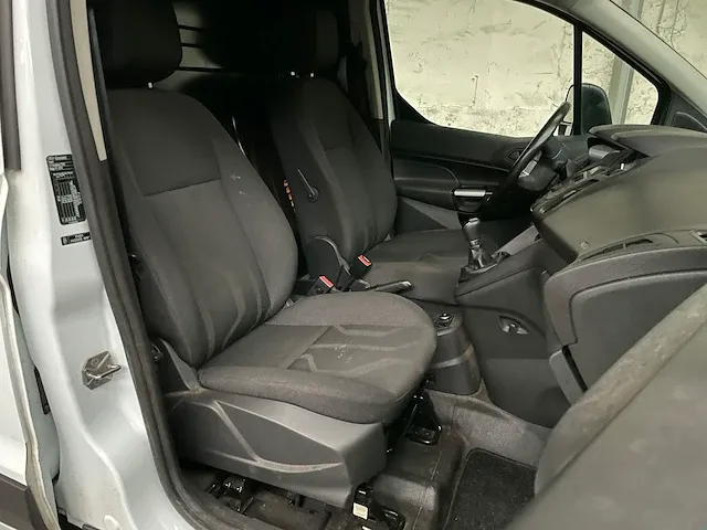 Ford transit connect 1.5 tdci ecoblue l2 trend 101pk 2017 -orig. nl-, v-614-kd - afbeelding 31 van  40