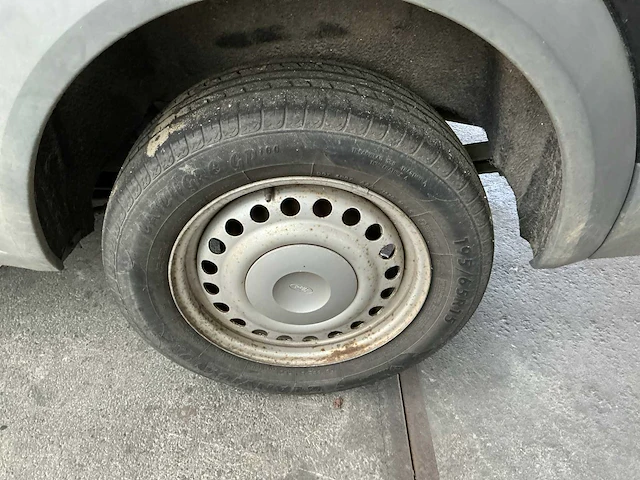 Ford transit connect bedrijfswagen (9-vdh-55) - afbeelding 22 van  30