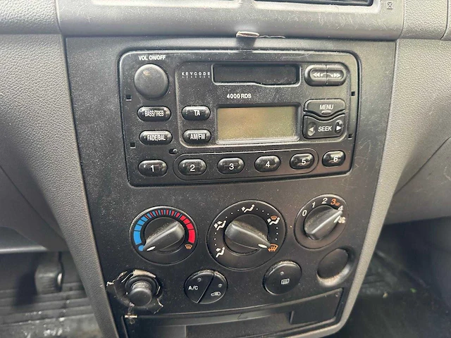Ford transit connect t200s 1.8 tdci airco 52-bs-ng - afbeelding 3 van  11