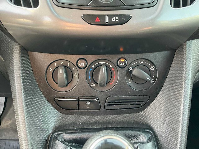 Ford transit connect tdci bedrijfswagen - afbeelding 13 van  32