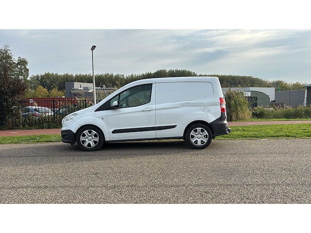 Ford transit courier 1.5 tdci trend | v-252-pj i - afbeelding 12 van  13