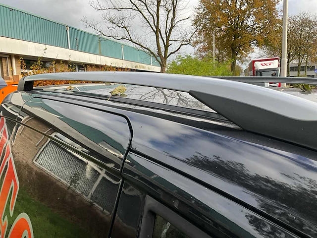 Ford transit courier personenauto - afbeelding 5 van  27