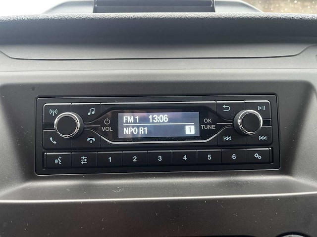 Ford transit custom 280 2.0 tdci l1 h1 bedrijfswagen | vnt-40-b - afbeelding 17 van  25