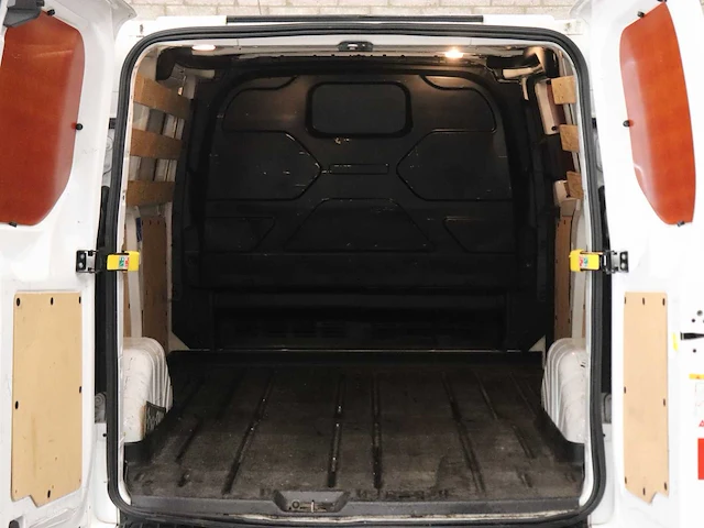 Ford transit custom 280 2.0 tdci l1h2 trend - vans | vnt-46-b - afbeelding 12 van  25