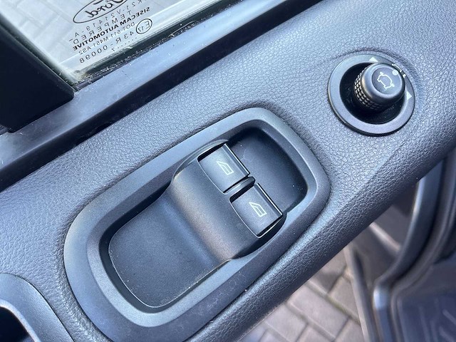 Ford transit custom 290 2.0 tdci automaat l2h1 limited - dubbel cabin | v-387-kg - afbeelding 8 van  25