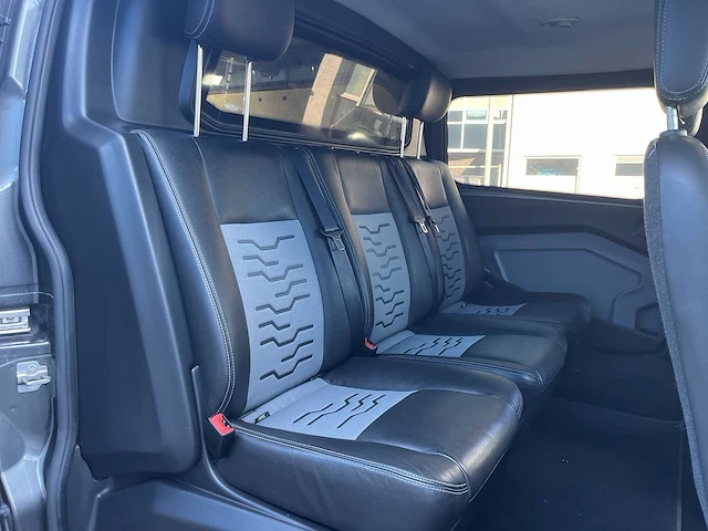 Ford transit custom 290 2.0 tdci l2h1 limited | v-387-kg - afbeelding 17 van  25