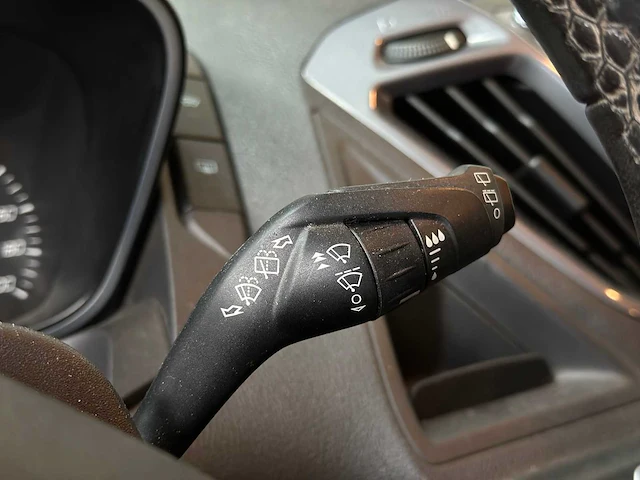 Ford transit custom 290 2.0 tdci l2h1ldc dubbele cabine 170pk 2017, v-477-hz - afbeelding 16 van  49