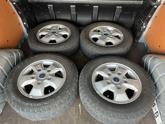 Ford transit custom 290 2.2 tdci l2h1ldc | vs-994-b - afbeelding 24 van  30