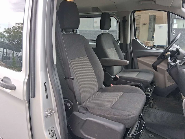 Ford transit custom 290 2.2 tdci l2h1tdc | vh-710-x - afbeelding 26 van  35