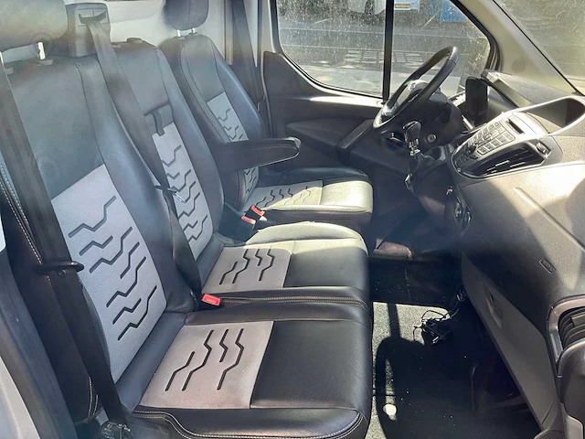 Ford transit custom 310 2.2 tdci l1h1 limited bedrijfswagen (vs-828-s) - afbeelding 2 van  22
