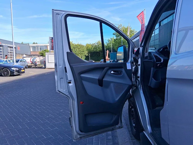Ford transit custom 310 2.2 tdci l1h2 trend | vht-77-s - afbeelding 6 van  32
