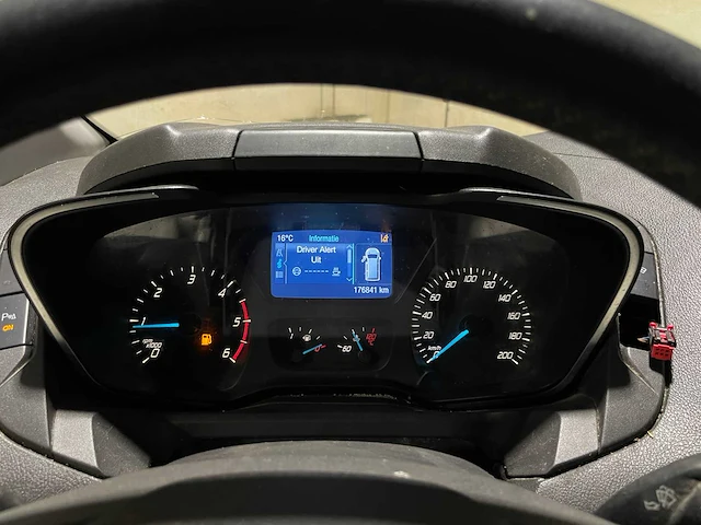 Ford transit custom 310 2.2 tdci limited 155pk 2015 bedrijfswagen, vdr-51-d - afbeelding 18 van  38