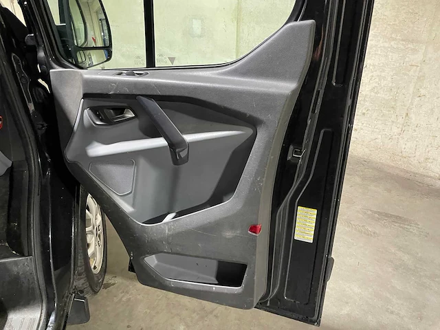 Ford transit custom 310 2.2 tdci limited 155pk 2015 bedrijfswagen, vdr-51-d - afbeelding 29 van  38