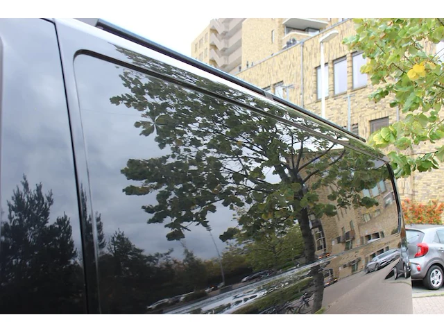 Ford transit custom automaat diesel met kenteken v-642-nb. datum eerste toelating 13-04-2018. - afbeelding 12 van  16