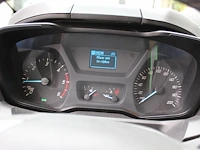 Ford transit custom automaat diesel met kenteken v-642-nb. datum eerste toelating 13-04-2018. - afbeelding 14 van  16