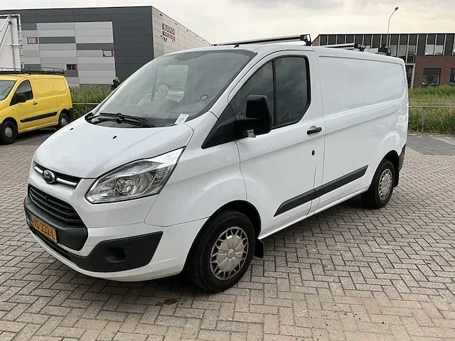 Ford transit custom bedrijfswagen - afbeelding 1 van  26