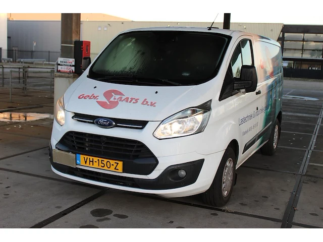 Ford transit custom met kenteken vh-150-z. datum eerste toelating 28-04-2014. apk vervaldatum 280-04-2025.... - afbeelding 1 van  18