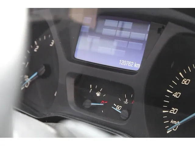 Ford transit custom met kenteken vv-778-d. datum eerste toelating 29-03-2016. - afbeelding 2 van  20