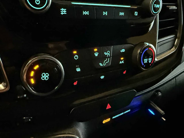 Ford transit custom sport 2.0 tdci bouwjaar: 2017, v-184-pz - afbeelding 10 van  21