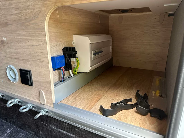 Ford transit dethleffs just go t7055dbl (automaat) 130pk 2024 camper - afbeelding 32 van  80