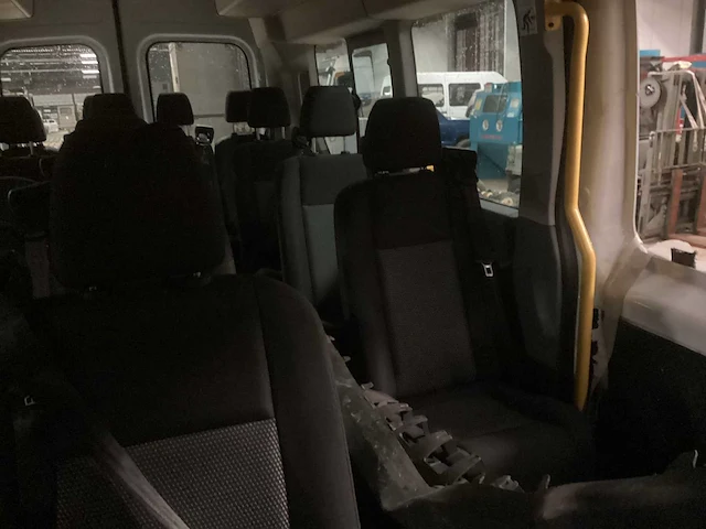 Ford transit touringcar - afbeelding 13 van  18