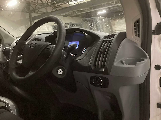 Ford transit touringcar - afbeelding 9 van  18