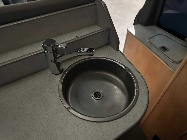 Ford transit westfalia nugget camper - afbeelding 15 van  26