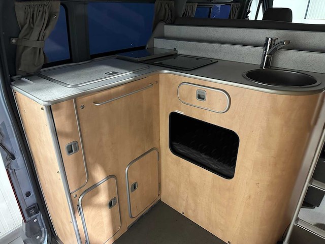 Ford transit westfalia nugget camper - afbeelding 11 van  29