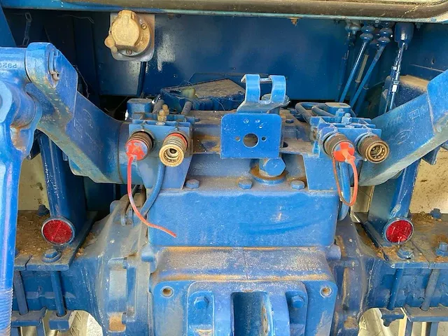 Ford tw-10 oldtimer tractor - afbeelding 15 van  32