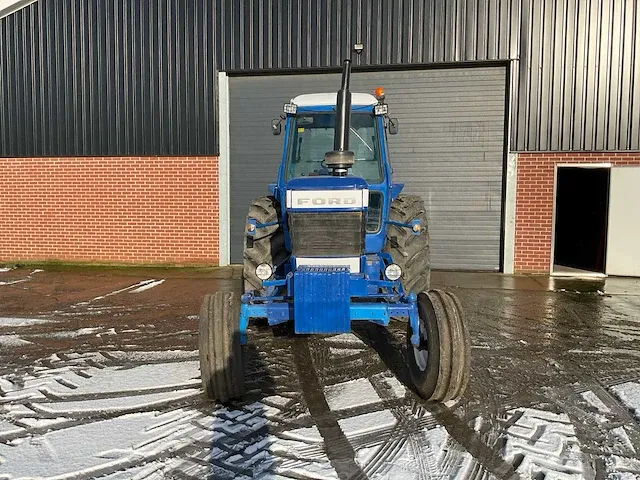 Ford tw-10 oldtimer tractor - afbeelding 12 van  32