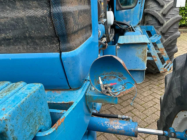 Ford tw-20 vierwielaangedreven landbouwtractor - afbeelding 3 van  28