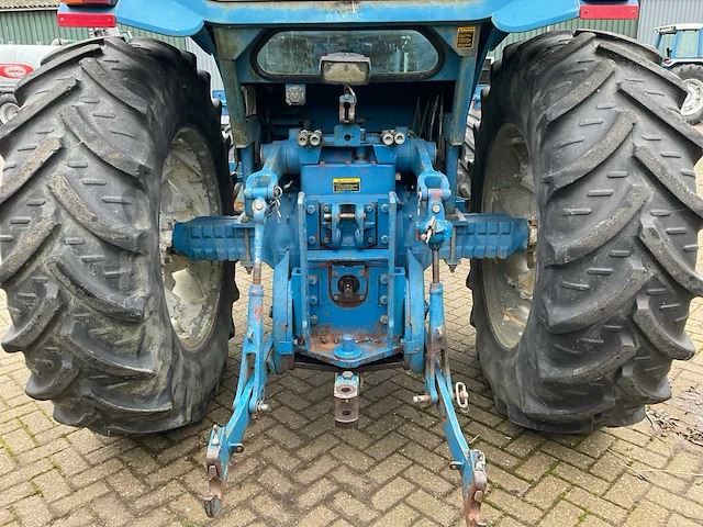 Ford tw-20 vierwielaangedreven landbouwtractor - afbeelding 7 van  28